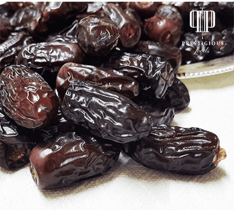Safawi Dates - An chocolate alternative